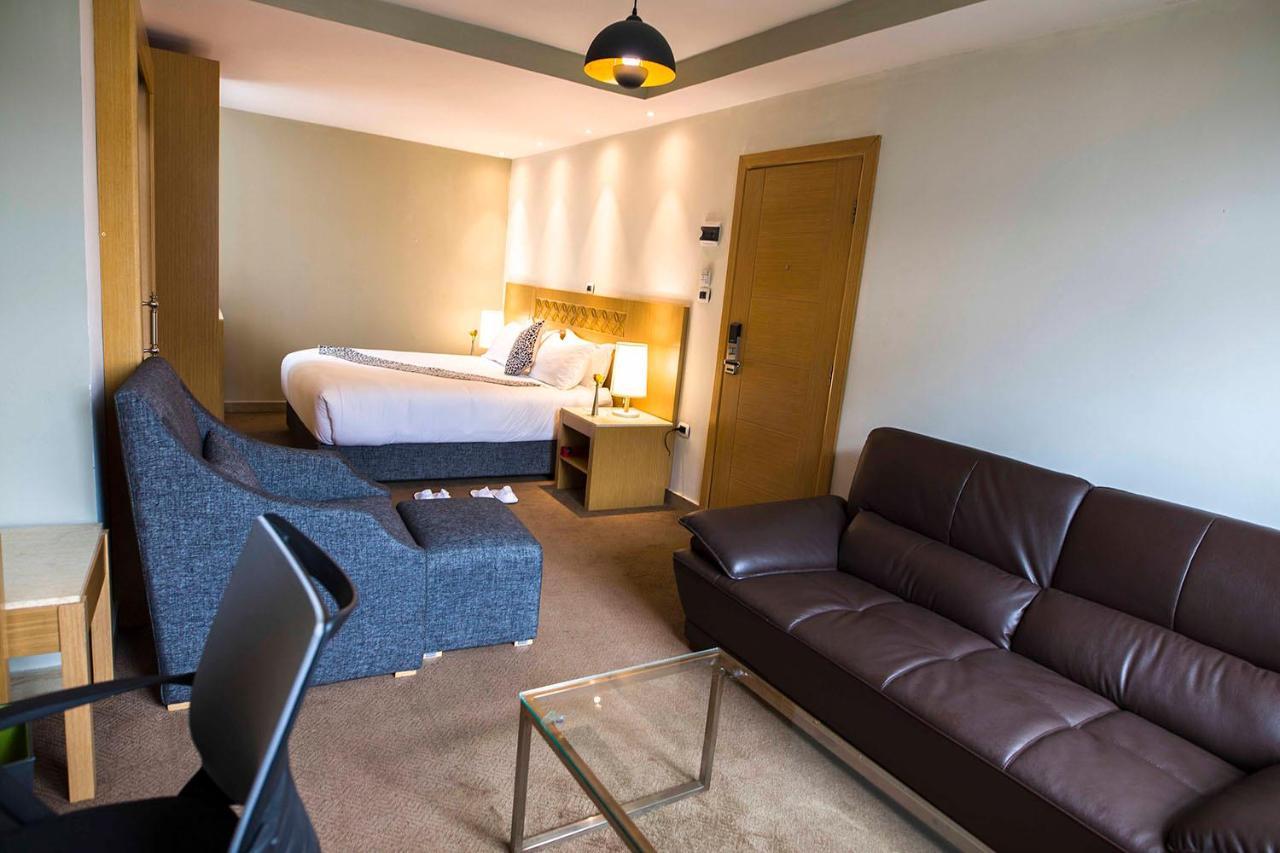 Vamos Addis Hotel Zewnętrze zdjęcie