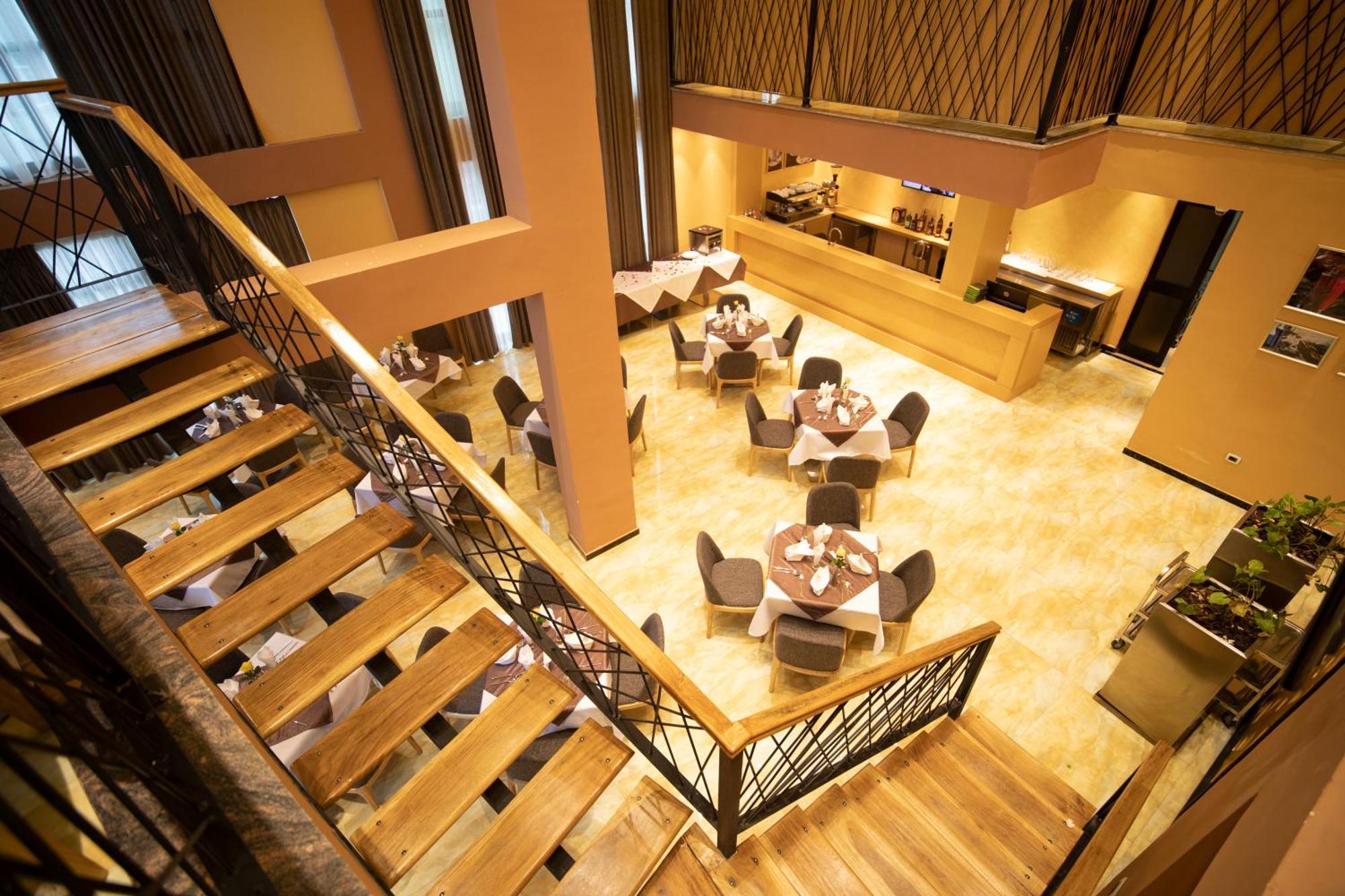 Vamos Addis Hotel Zewnętrze zdjęcie