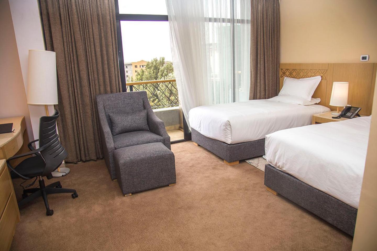 Vamos Addis Hotel Zewnętrze zdjęcie