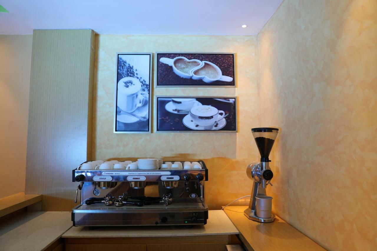 Vamos Addis Hotel Zewnętrze zdjęcie